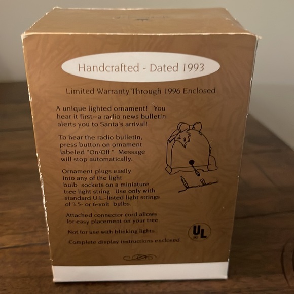 Two Hallmark Magic Light Ornaments - Picture 7 of 9